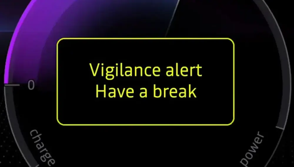 Detector de fatiga y somnolencia en autos Renault, centrado en la tecnología del Arkana Hybrid